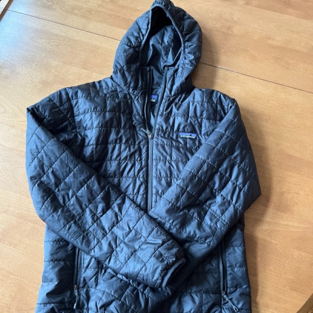 Patagonia Jacket: Men's Size Small Nanopuff Hoody